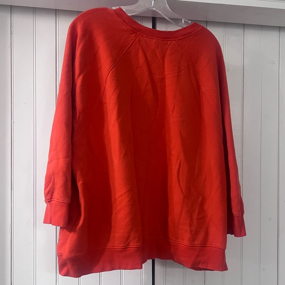 Old navy crew neck sweatshirt. - Picture 2 of 3